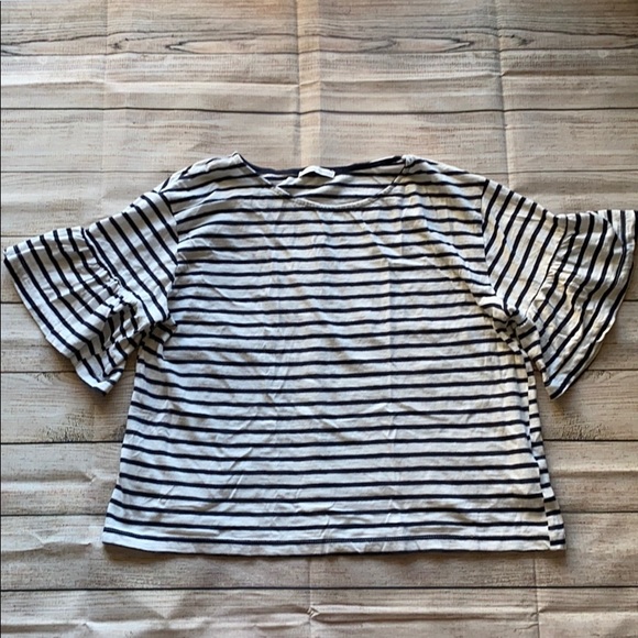 Zara Tops - Stripe Zara shirt